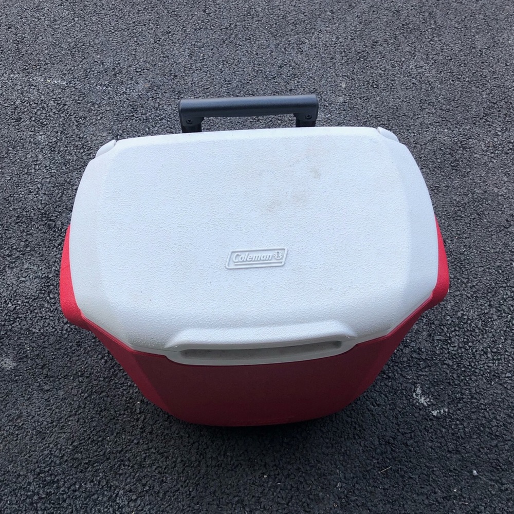 Coleman Small Rolling Hard Cooler